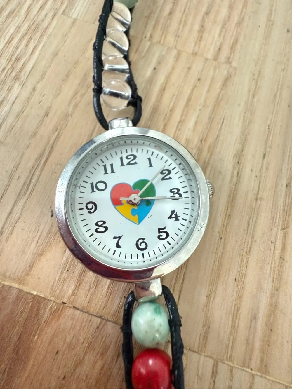 Unbranded ladies beaded wrap around fashion watch NEW BATTERY